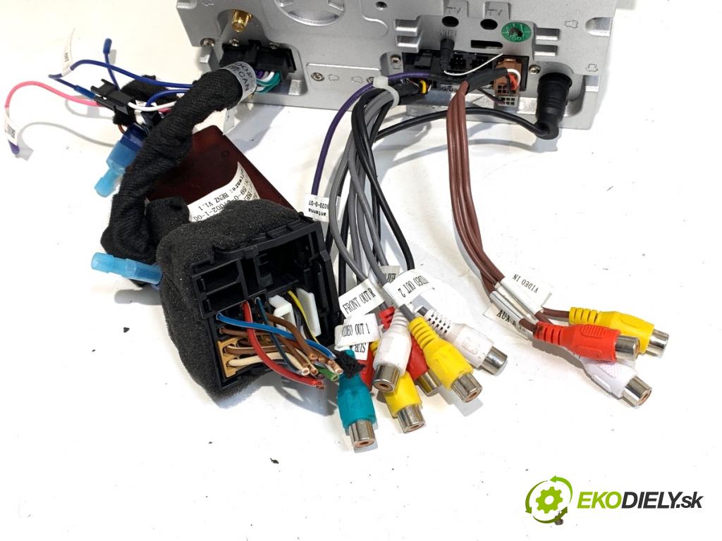 MERCEDES-BENZ W169 liftback 2007 70 kW A 150 (169.031, 169.331) 1498 RADIO Navigácia  (Audio zariadenie)