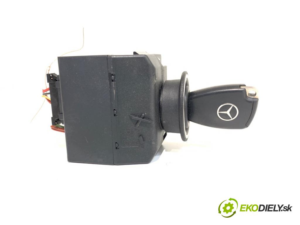 MERCEDES-BENZ W169 liftback 2007 70 kW A 150 (169.031, 169.331) 1498 spinačka 1695451908 (Spínacia skrinka)