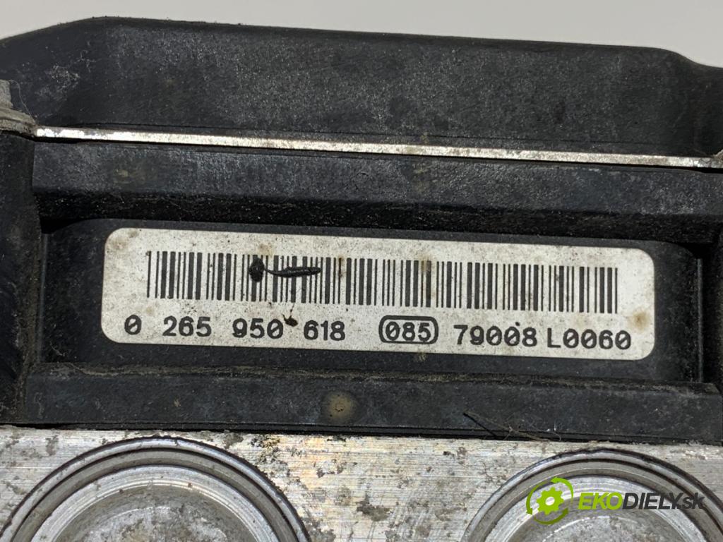 MERCEDES-BENZ W169 liftback 2007 70 kW A 150 (169.031, 169.331) 1498 Pumpa ABS A0064313812 (Pumpa ABS)