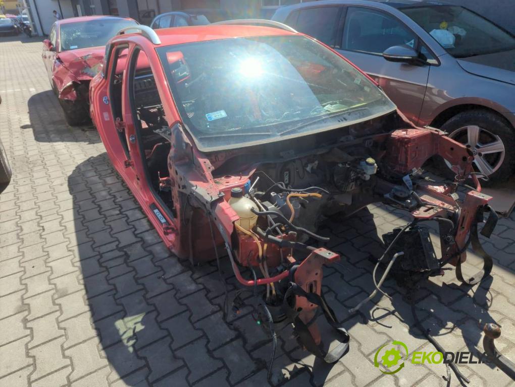 RENAULT CLIO IV Grandtour (KH_) 2012 - 2022    1.5 dCi 90 (KHN3, KHN4) 66 kW [90 KM] olej napędowy 2012 - 2022  KAROSERIA ČTVRŤÁK blatník zadní část levý pravý práh střecha PODŁUŻNICA levý pravý