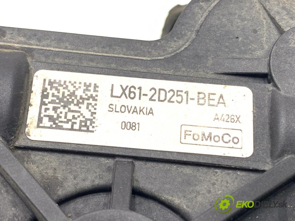 FORD FOCUS IV liftback 2019 92 kW 1.0 EcoBoost 999 Brzdič strmeň ľavy zad LX61-2D251-BEA