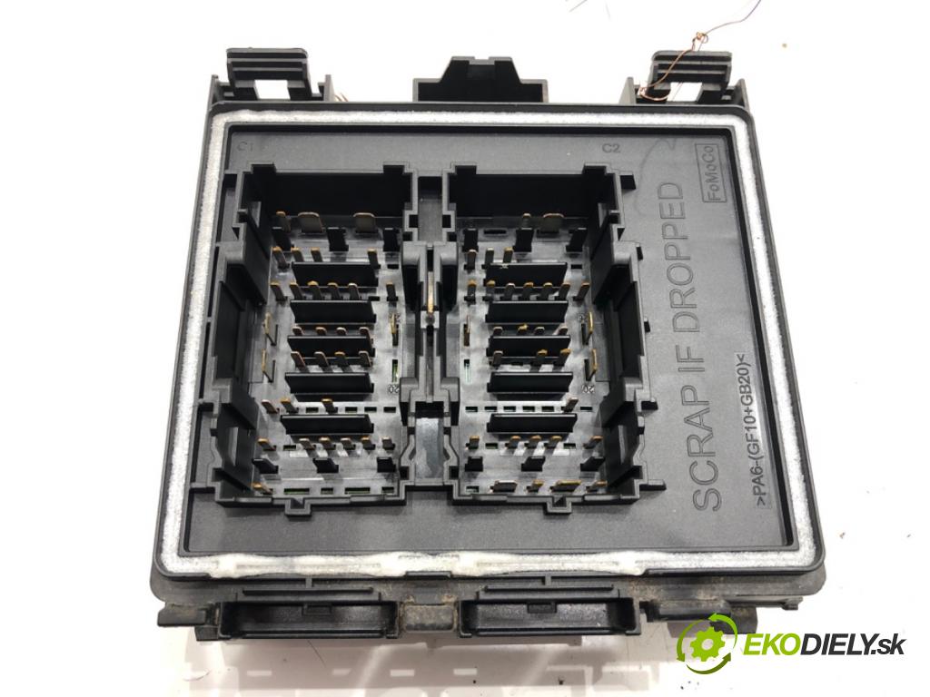 FORD FOCUS IV (HN) 2018 - 2022    1.0 EcoBoost 92 kW [125 KM] benzyna 2018 - 2022  skříňka poistková JX6T-14D068-BE (Pojistkové skříňky)