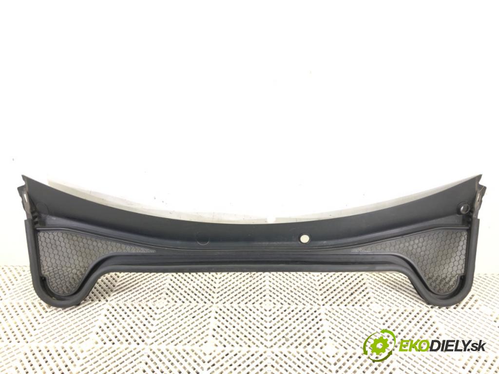 FORD FOCUS IV (HN) 2018 - 2022    1.0 EcoBoost 92 kW [125 KM] benzyna 2018 - 2022  Torpédo, plast pod čelné okno JX7B-A02222-AD (Torpédo (plast pod čelným sklom))
