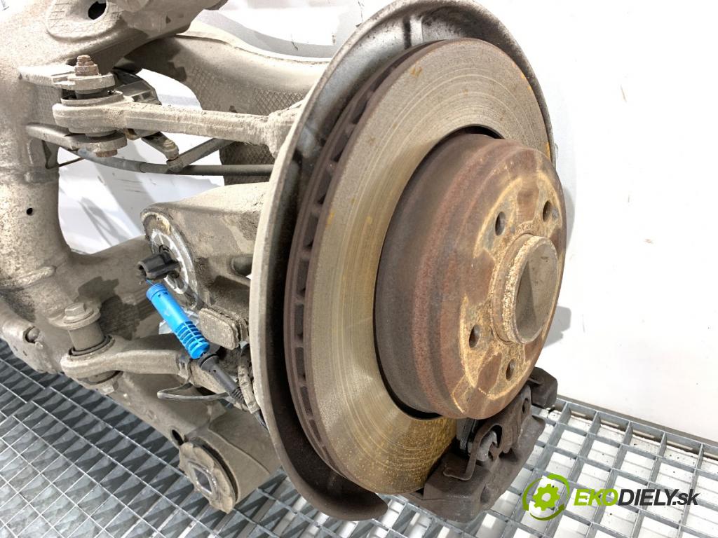 BMW 5 Touring (E61) 2004 - 2010    520 i 125 kW [170 KM] benzyna 2007 - 2010  výztuha zadní část