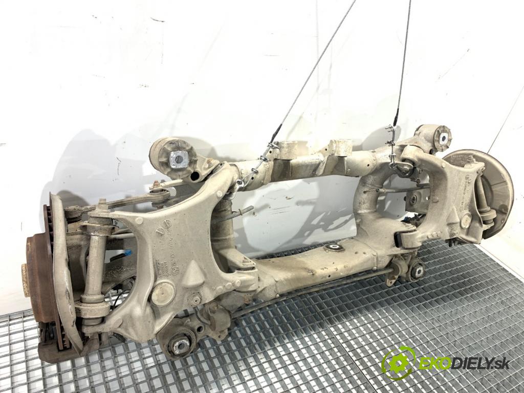 BMW 5 Touring (E61) 2004 - 2010    520 i 125 kW [170 KM] benzyna 2007 - 2010  výztuha zadní část