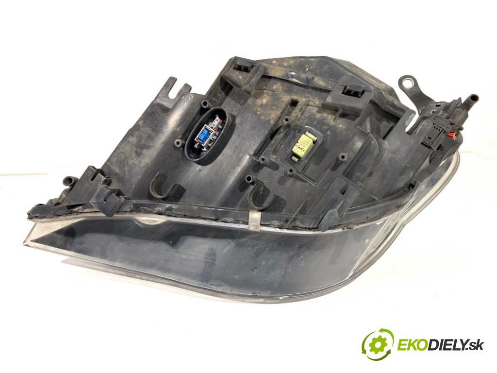 BMW E61 Kombi 2008 125 kW 520 i 1995 světlomet pravý přední část XENON 7045692