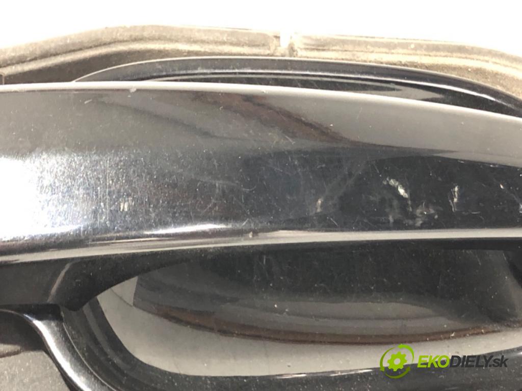 BMW E61 Kombi 2008 125 kW 520 i 1995 Kľučka vonkajšia ľavy predný 7191615