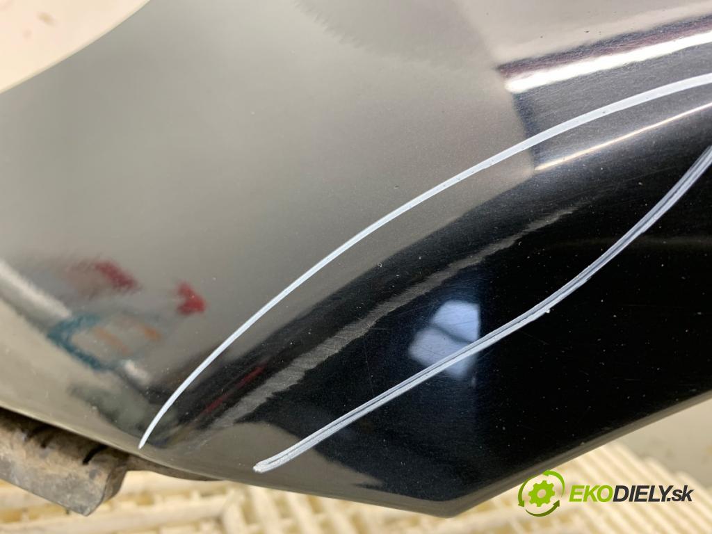 BMW E61 Kombi 2008 125 kW 520 i 1995 blatník levý přední část