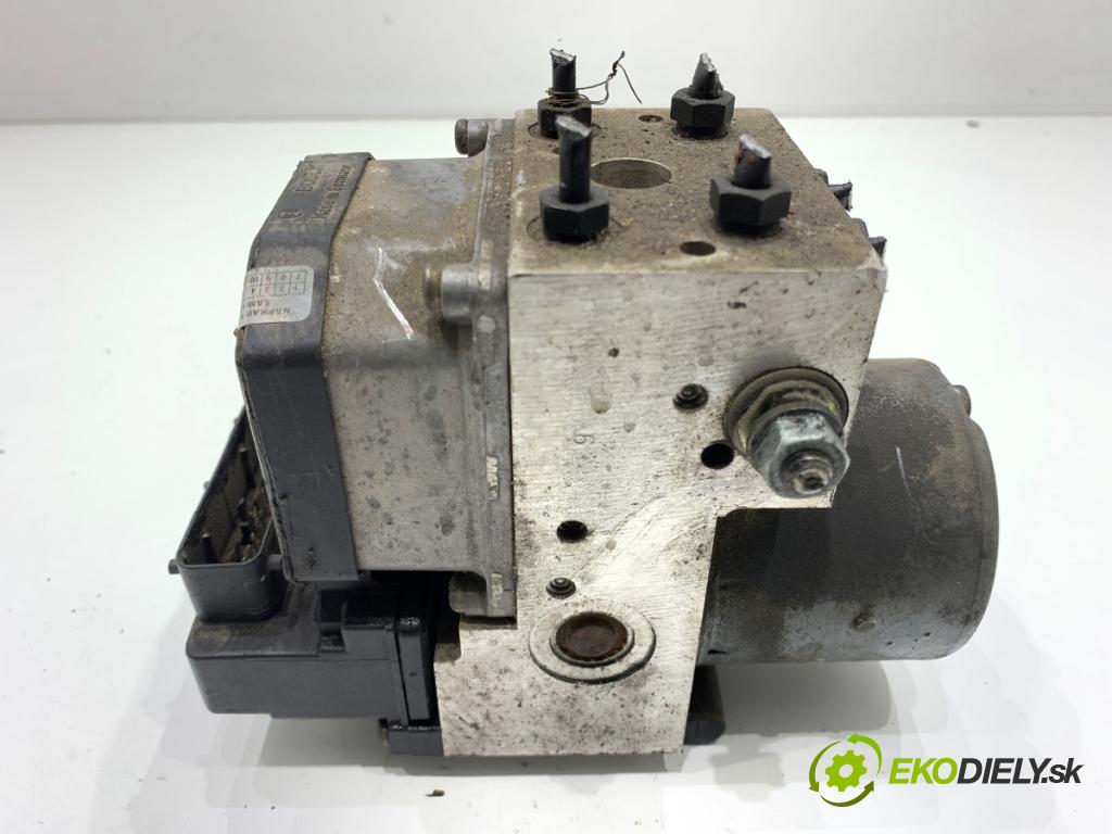 AUDI A6 C5 sedan 1998 121 kW 2.4 2393 Pumpa ABS 0273004285 (Pumpa ABS)