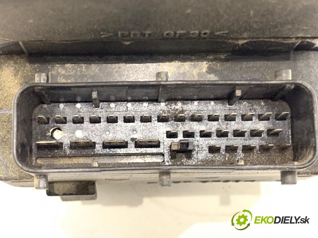 AUDI A6 C5 sedan 1998 121 kW 2.4 2393 Pumpa ABS 0273004285 (Pumpa ABS)