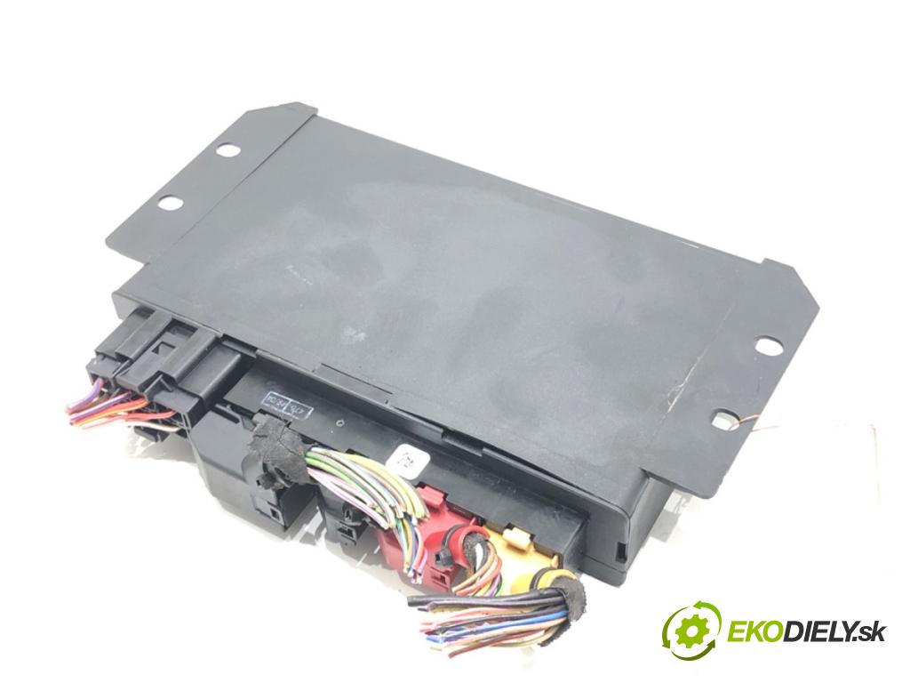 AUDI A6 C5 sedan 1998 121 kW 2.4 2393 Modul komfortu 4B0962258B (Modul komfortu)