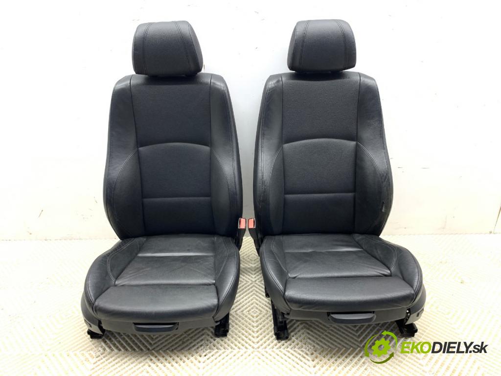 BMW E87 liftback 2006 120 kW 120 d 1995 Sedadlá, sedačky Sedadlo bočné