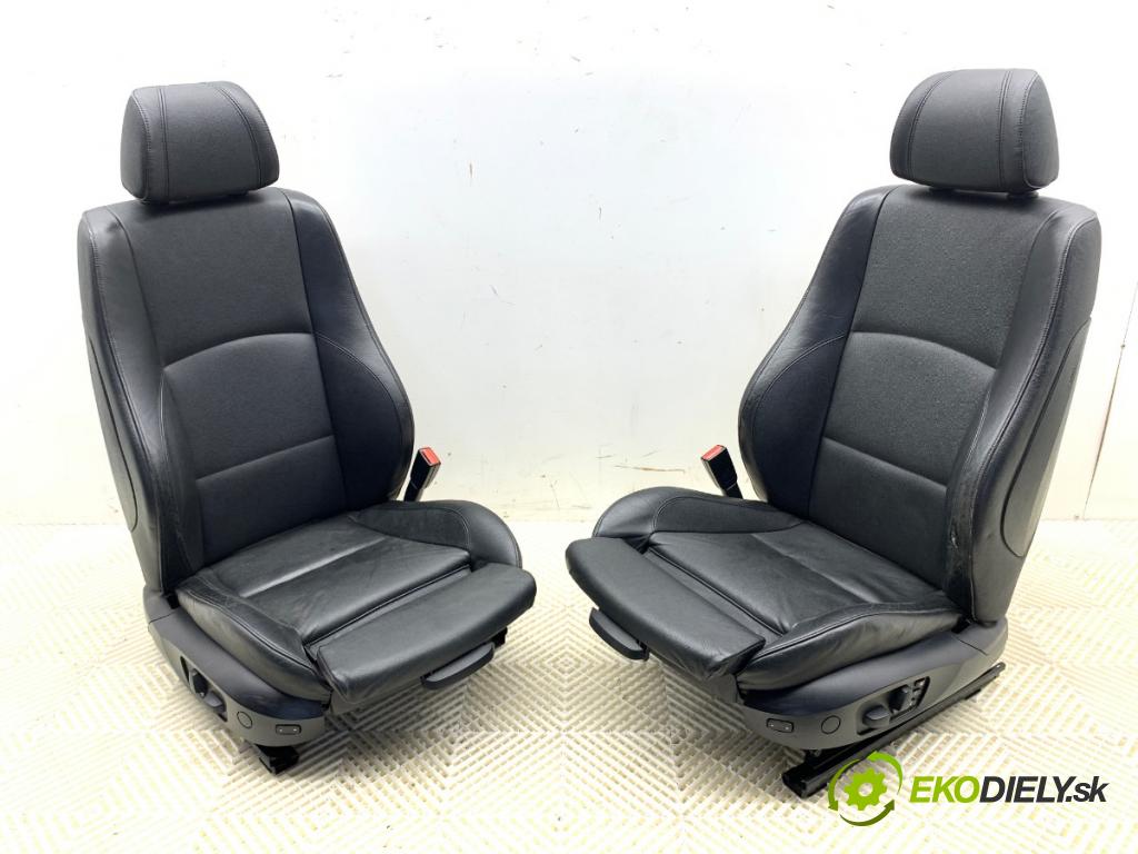 BMW E87 liftback 2006 120 kW 120 d 1995 Sedadlá, sedačky Sedadlo bočné