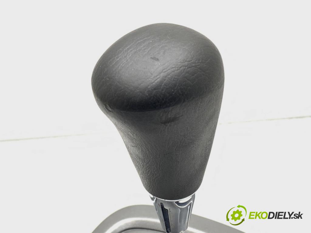 CITROEN C1 (PM_, PN_) 2005 - 2014    1.0 50 kW [68 KM] benzyna 2005 - 2014  Kulisa 89451-52020 (Rýchlostná páka (kulisa))