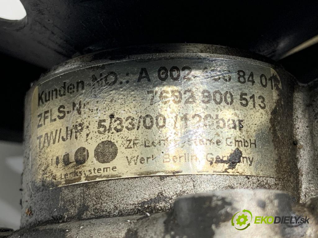 MERCEDES-BENZ W203 sedan 2001 120 kW C 200 Kompressor (203.045) 1998 Pumpa servočerpadlo 0024668401 (Servočerpadlo, pumpa riadenia)