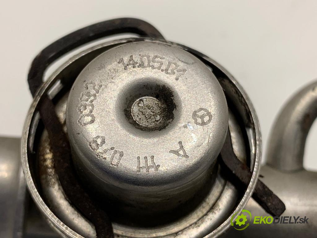 MERCEDES-BENZ W203 sedan 2001 120 kW C 200 Kompressor (203.045) 1998 Lišta vstrekovacia A1110703095 (Vstrekovacia lišta)