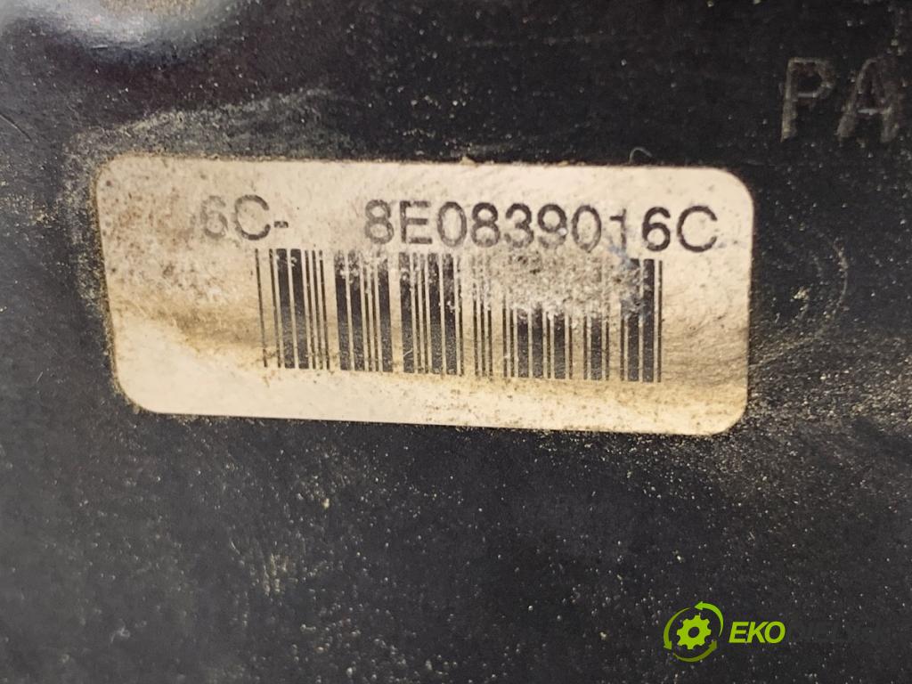 AUDI A4 B6 Kombi 2004 96 kW 1.9 TDI 1896 zámok dveře pravý zadní část 8E0839016C