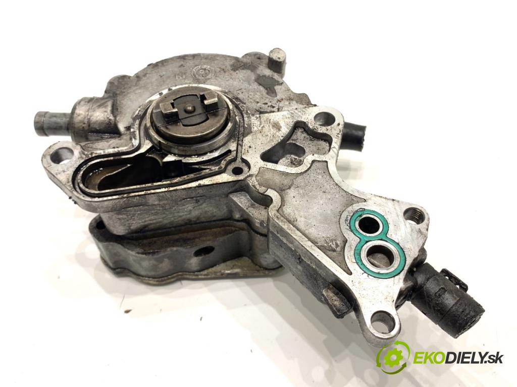AUDI A4 B6 Kombi 2004 96 kW 1.9 TDI 1896 Pumpa vákuová 038145209A