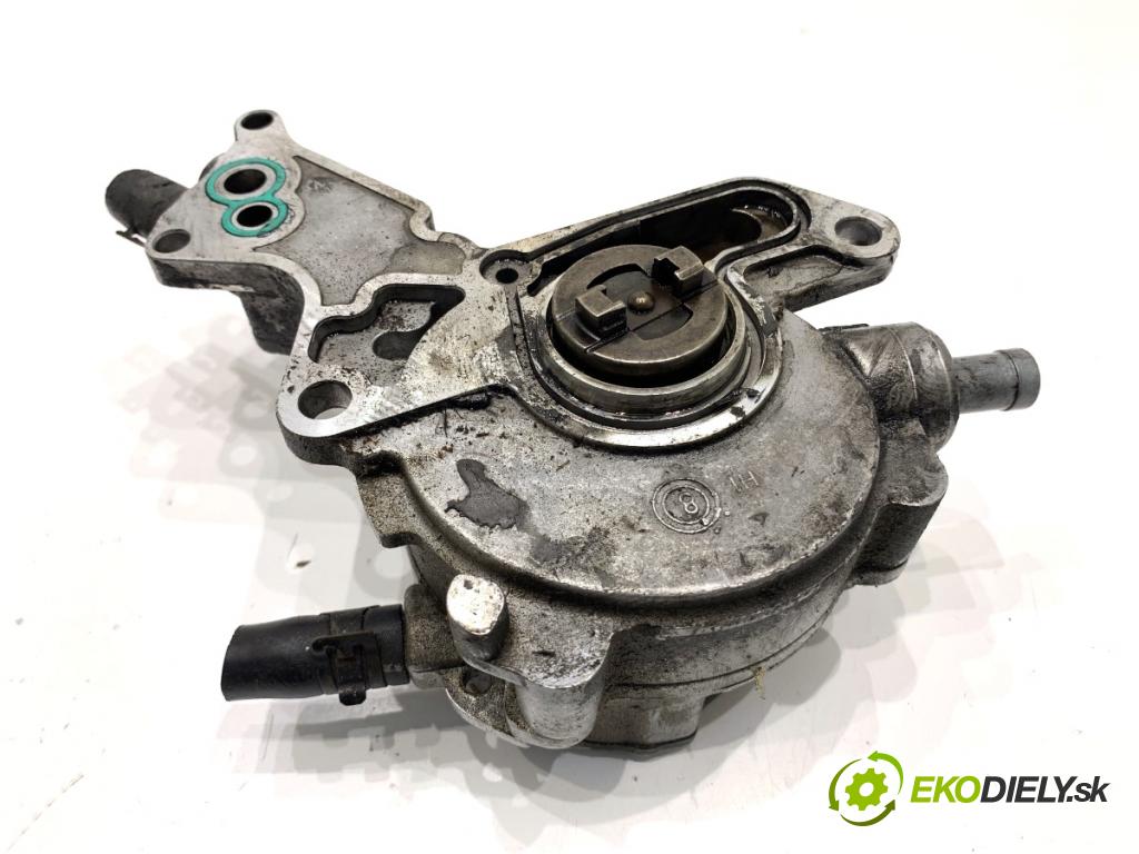 AUDI A4 B6 Kombi 2004 96 kW 1.9 TDI 1896 Pumpa vákuová 038145209A