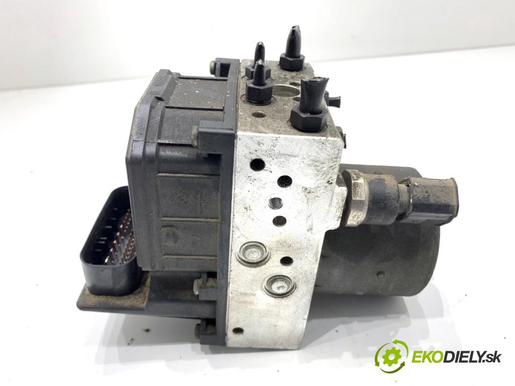AUDI A4 B6 Kombi 2004 96 kW 1.9 TDI 1896 Pumpa ABS 0265950011 (Pumpa ABS)