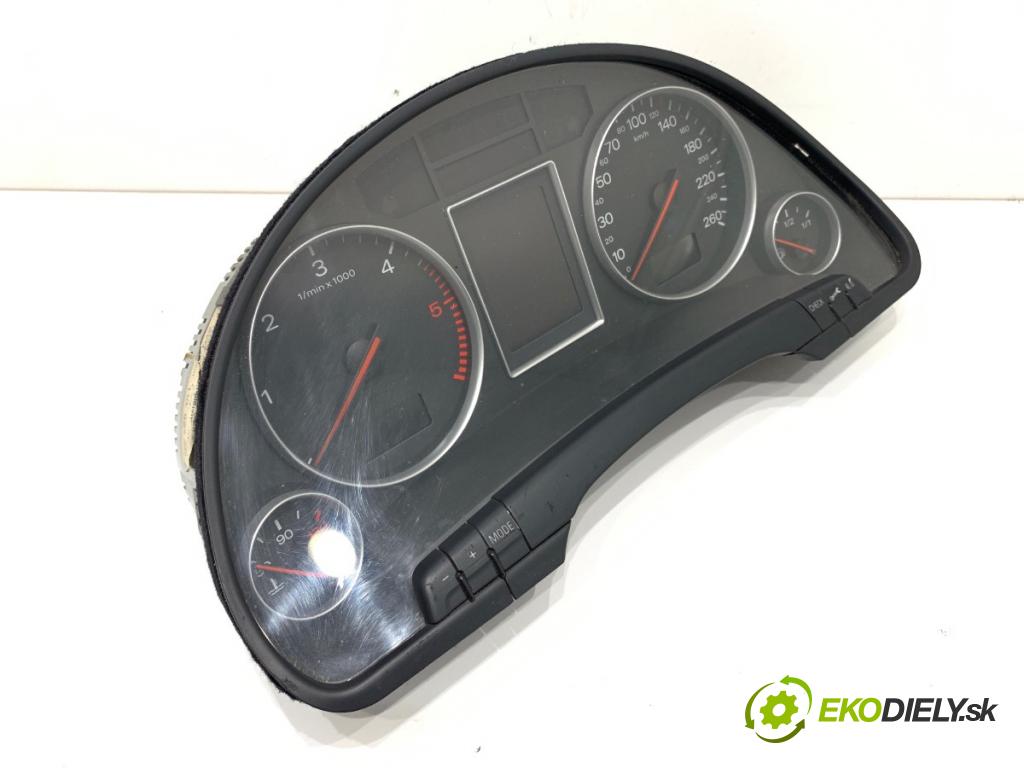 AUDI A4 B6 Kombi 2004 96 kW 1.9 TDI 1896 Prístrojovka 8E0920930T (Prístrojová doska, displej)