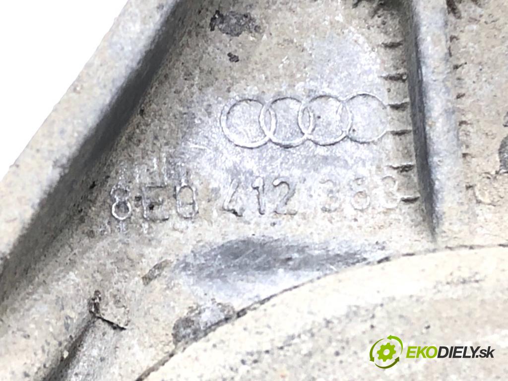 AUDI A4 B6 Kombi 2004 96 kW 1.9 TDI 1896 Uchytenie Držiak tlmiča predný ľave