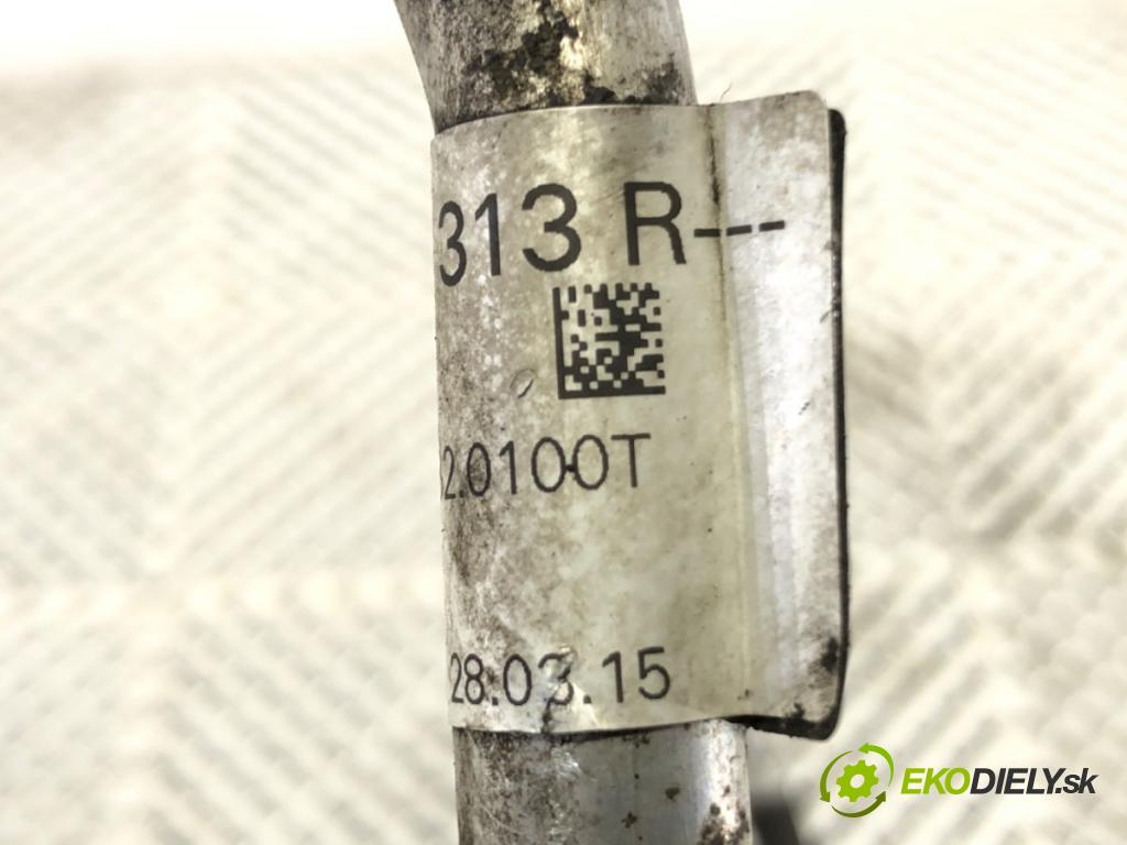 DACIA DUSTER SUV 2015 77 kW 1.6 16V 1598 rúrka klimatizácie 924906313R (Rúrka klimatizácie)