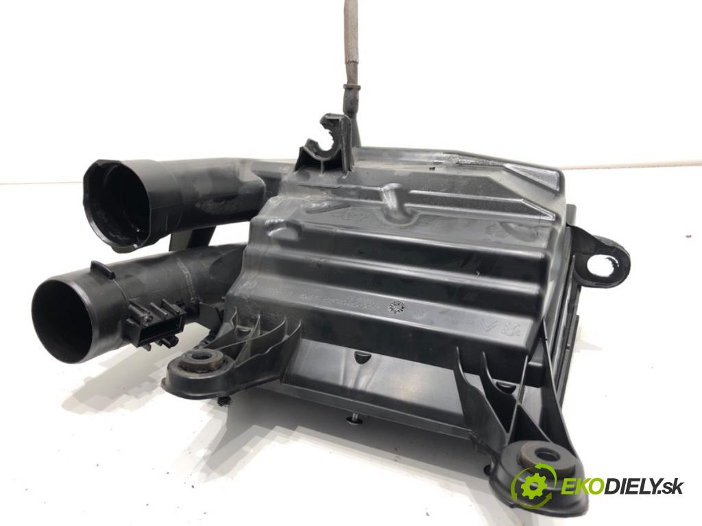 PEUGEOT 2008 I (CU_) 2013 - 2022    1.6 BlueHDi 100 73 kW [100 KM] olej napędowy 2015 - 2022  Obal filtra vzduchu 9806561080 (Obal filtra vzduchu)