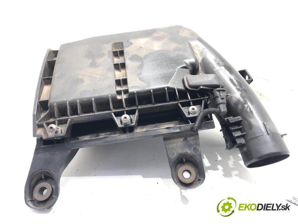 PEUGEOT 2008 I (CU_) 2013 - 2022    1.6 BlueHDi 100 73 kW [100 KM] olej napędowy 2015 - 2022  Obal filtra vzduchu 9806561080 (Obal filtra vzduchu)