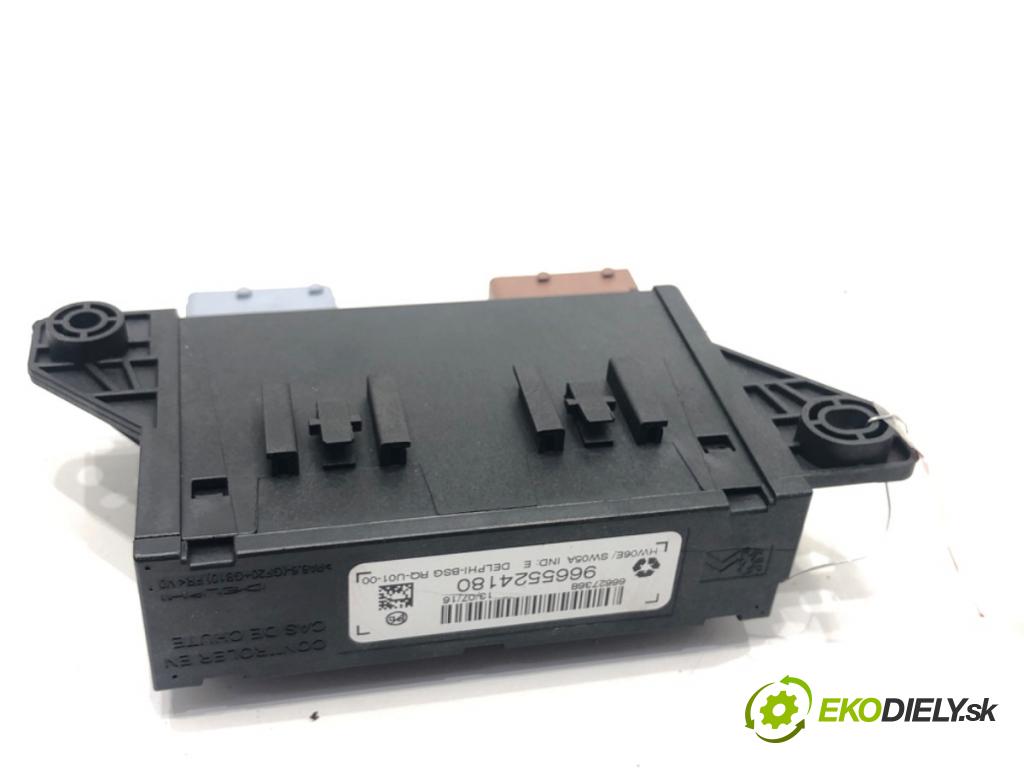 PEUGEOT 2008 I (CU_) 2013 - 2022    1.6 BlueHDi 100 73 kW [100 KM] olej napędowy 2015 - 2022  modul tažného oka 9665524180 (Ostatní)