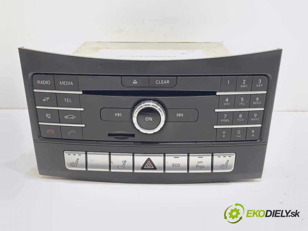 MERCEDES-BENZ KLASA E T-Model (S212) 2009 - 2016    E 200 CDI / BlueTEC (212.205, 212.206) 100 kW [136 KM] olej napędowy 2009 - 2016  RADIO A2189003207 (Audio zariadenie)
