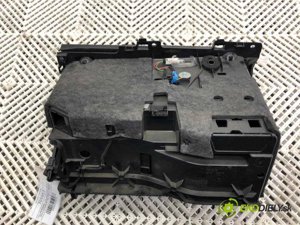 MERCEDES-BENZ S212 Kombi 2015 100 kW E 200 CDI / BlueTEC (212.205, 212.206) 2143 Priehradka, kastlík spolujazdca A2126803691 (Priehradka (kastlík))