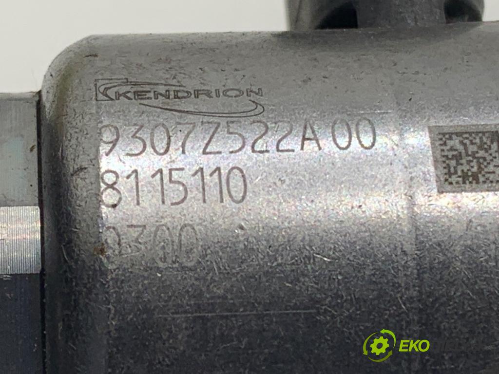 MERCEDES-BENZ KLASA E T-Model (S212) 2009 - 2016    E 200 CDI / BlueTEC (212.205, 212.206) 100 kW [136 KM] olej napędowy 2009 - 2016  Regulátor tlaku paliva 9307Z522A00 (Palivový systém ostatné)