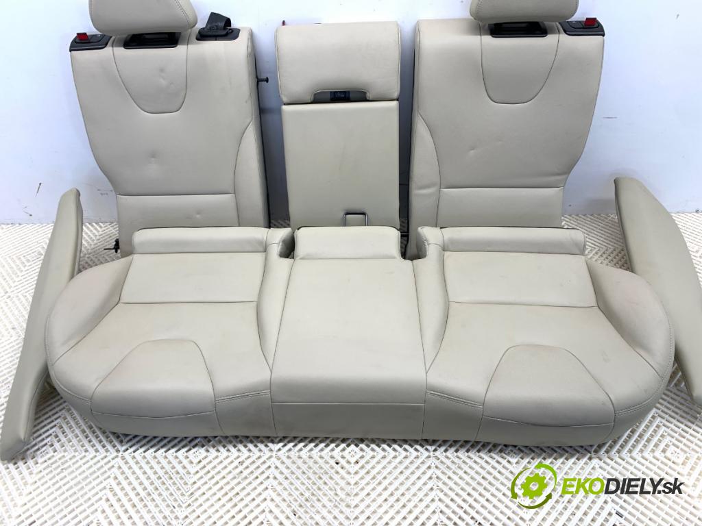 VOLVO XC60 I SUV (156) 2008 - 2017    D3 110 kW [150 KM] olej napędowy 2015 - 2017  sedadlo druhý VLÁDA:
