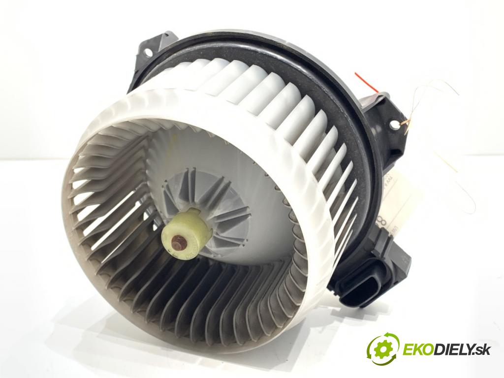 SUZUKI SX4 liftback 2008 79 kW 1.6 VVT (RW 416) 1586 ventilátor kúrenia AV272700-0311