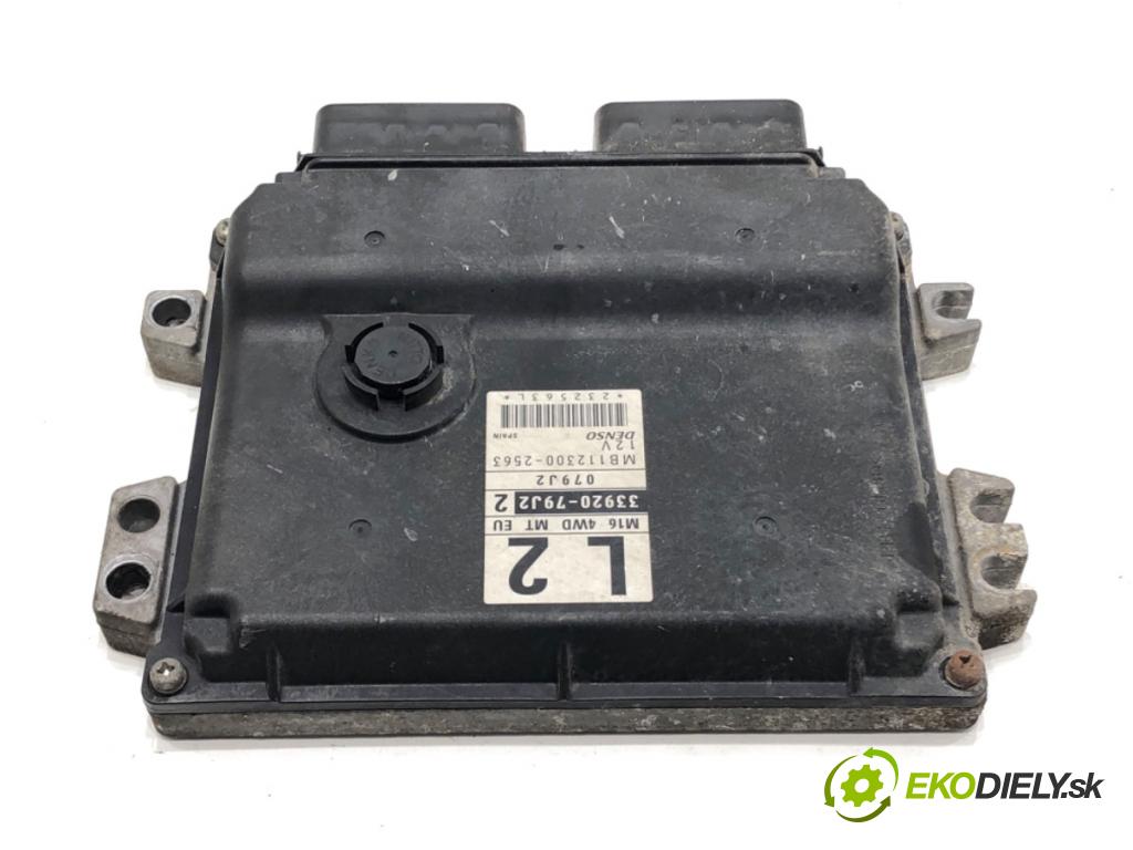 SUZUKI SX4 liftback 2008 79 kW 1.6 VVT (RW 416) 1586 riadiaca jednotka Motor 33920-79J2 (Riadiaca jednotka)