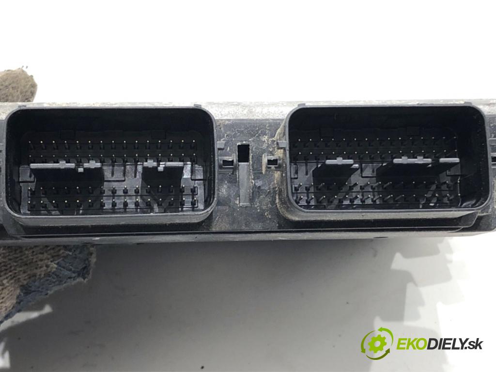 SUZUKI SX4 liftback 2008 79 kW 1.6 VVT (RW 416) 1586 riadiaca jednotka Motor 33920-79J2 (Riadiaca jednotka)