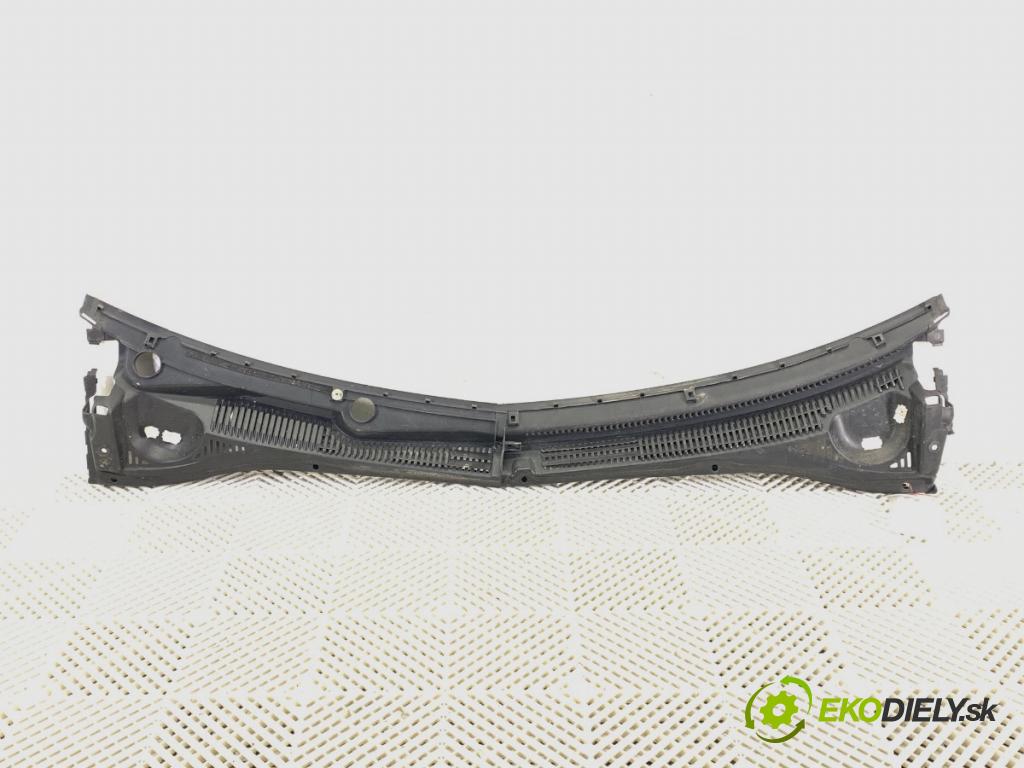 SUZUKI SX4 liftback 2008 79 kW 1.6 VVT (RW 416) 1586 Torpédo, plast pod čelné okno 72341-79J1L (Torpédo (plast pod čelným sklom))