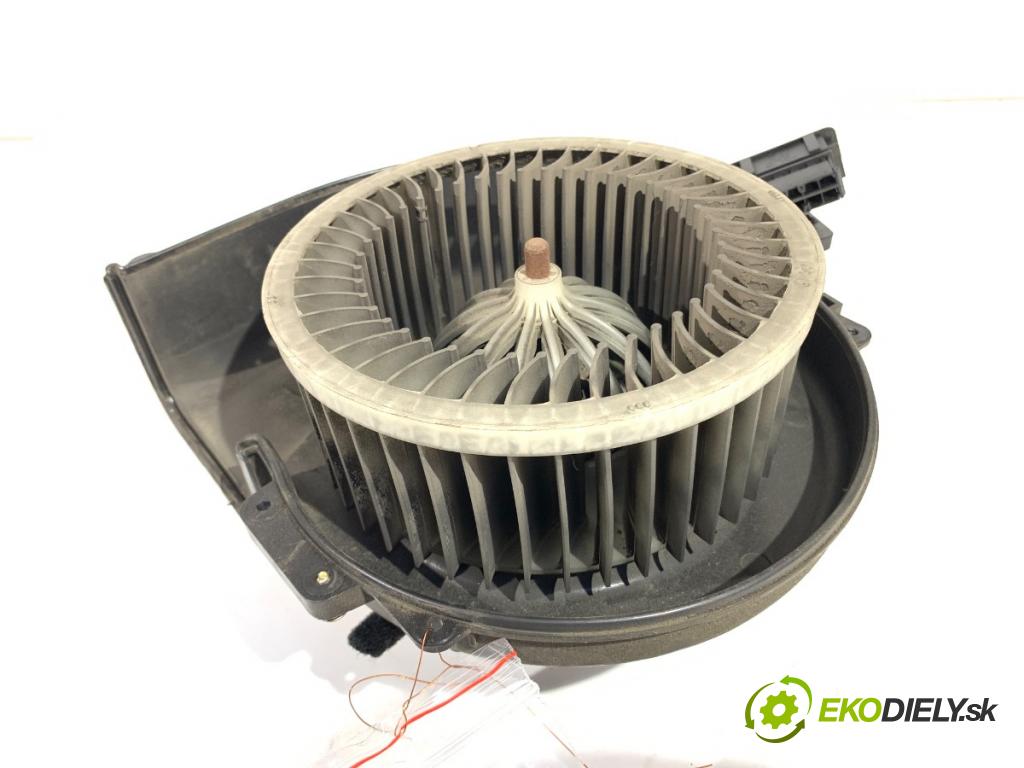 SKODA FABIA I liftback 2005 55 kW 1.4 16V 1390 ventilátor kúrenia 6Q1819015G