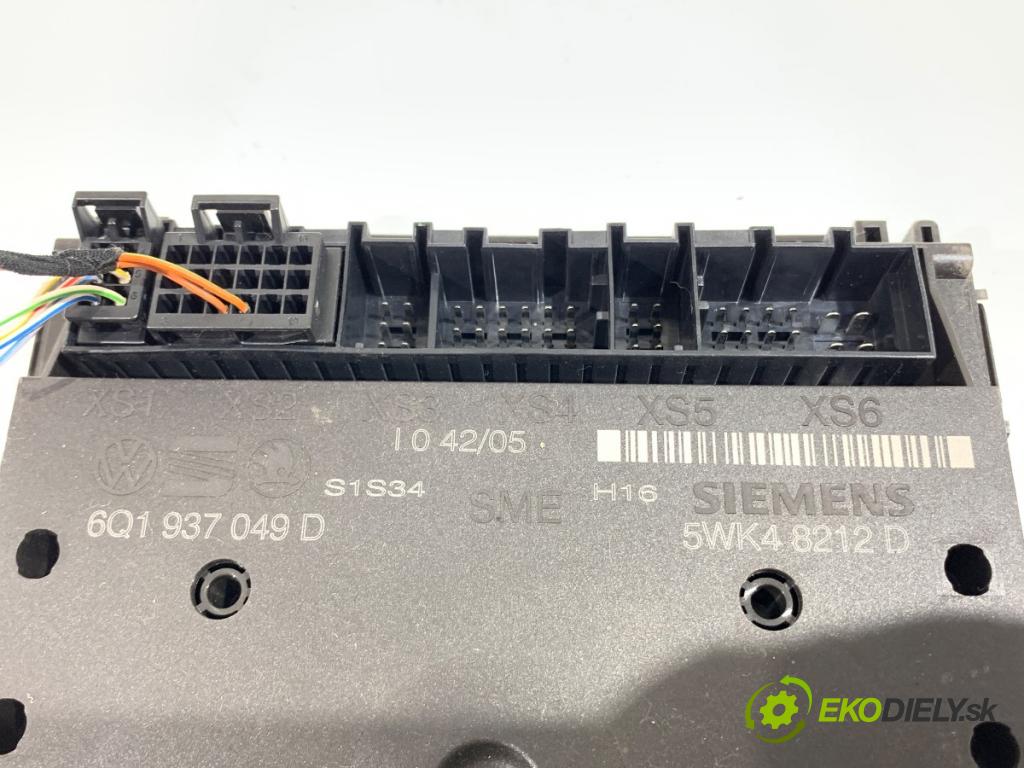 SKODA FABIA I liftback 2005 55 kW 1.4 16V 1390 Modul komfortu 6Q1937049D (Modul komfortu)