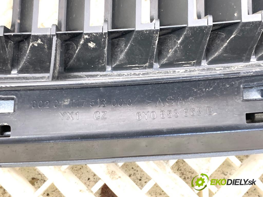 SKODA FABIA I liftback 2005 55 kW 1.4 16V 1390 Mriežka maska 6Y0853668B (Mriežka predná (maska chladiča))