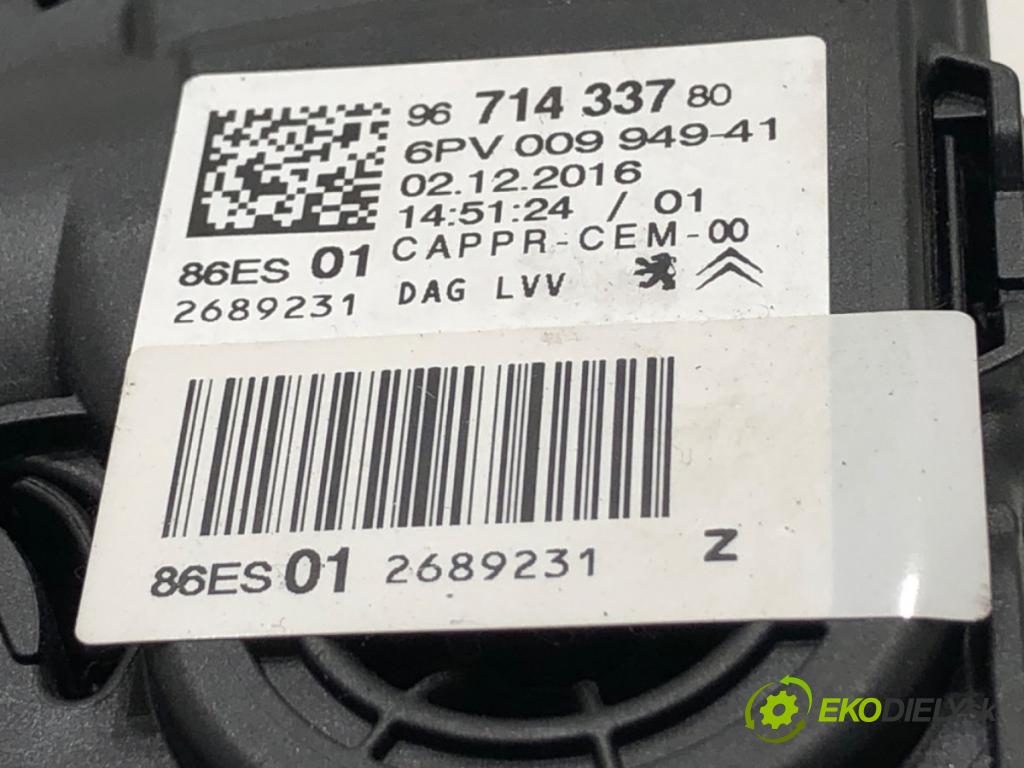 PEUGEOT 2008 I (CU_) 2013 - 2022    1.6 BlueHDi 100 73 kW [100 KM] olej napędowy 2015 - 2022  Potenciometer plynu 9671433780 (Pedál)