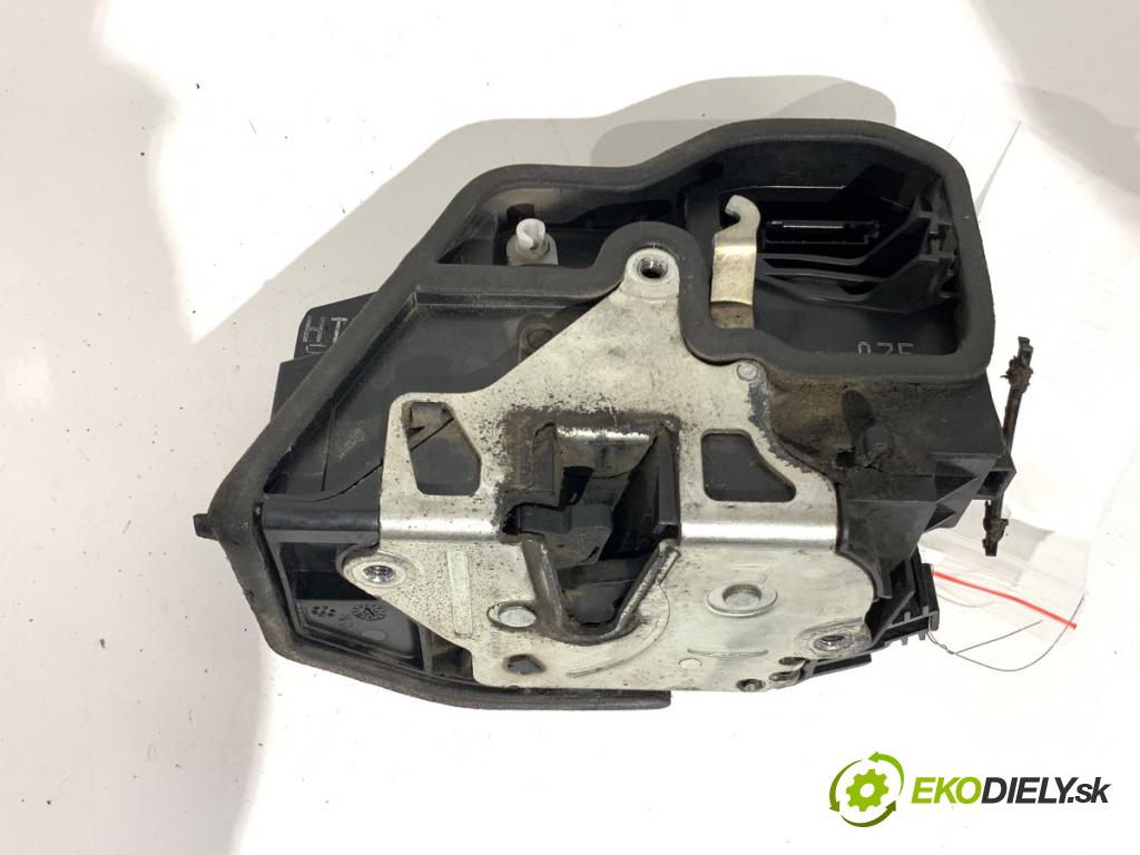 BMW E87 liftback 2006 120 kW 120 d 1995 zámok dveře levý zadní část 7167075