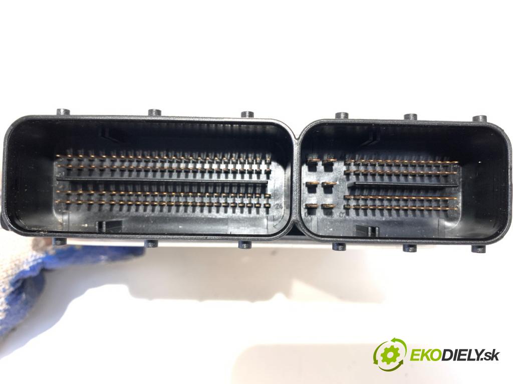 BMW E87 liftback 2006 120 kW 120 d 1995 riadiaca jednotka Motor 7801711 (Riadiaca jednotka)