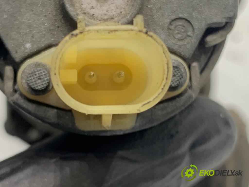 BMW E87 liftback 2006 120 kW 120 d 1995 DALŠÍ: Pumpa vody 8369806 (Vodná pumpa)