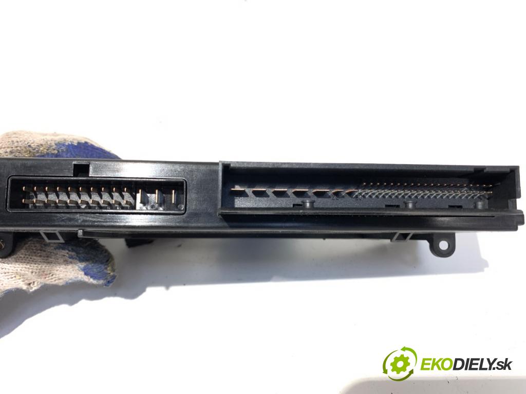 BMW E87 liftback 2006 120 kW 120 d 1995 Modul komfortu 9119493 (Modul komfortu)