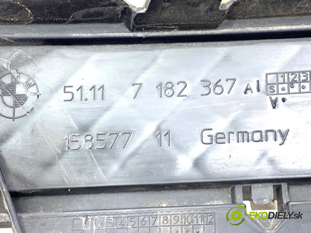 BMW E87 liftback 2006 120 kW 120 d 1995 Mriežky nárazníka predný 7182367 (Mriežka predná (maska chladiča))