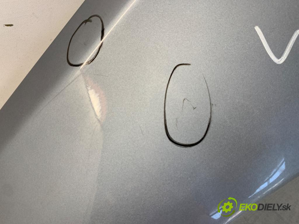 BMW E87 liftback 2006 120 kW 120 d 1995 blatník levý přední část