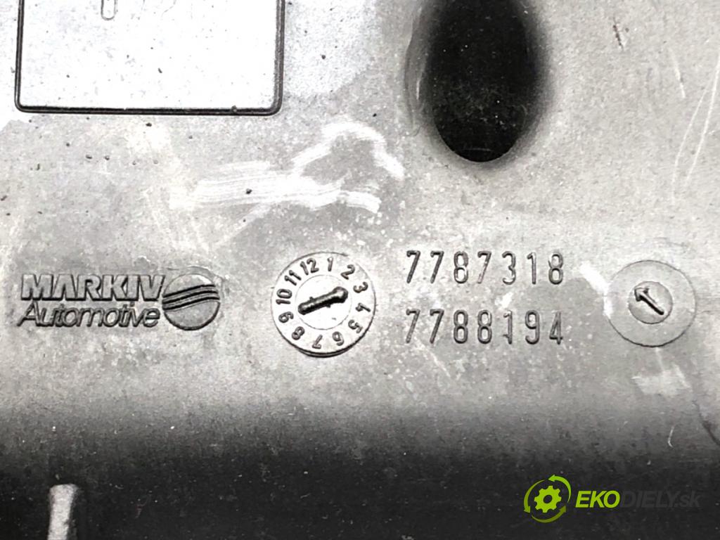 BMW E87 liftback 2006 120 kW 120 d 1995 Potrubie sacie, sanie 7787318 (Sacie potrubie)