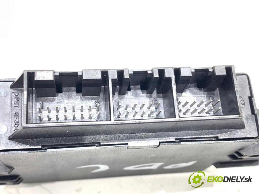 VOLVO XC60 I SUV 2017 110 kW D3 1969 Modul PDC 31423950 (Riadiaca jednotka ostatné)